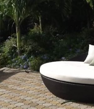 Beachlounger Antibes bezorgd op Sint-Maarten