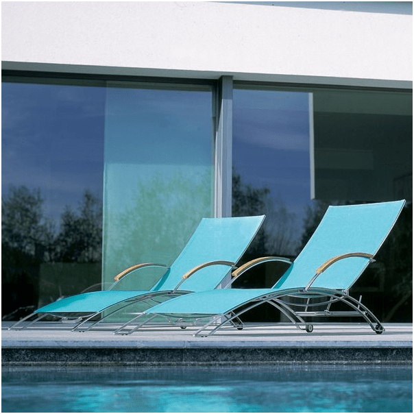 Lees meer over het artikel Ligbed