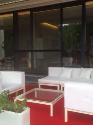 Loungeset Monaco wit bezorgd in Renkem (BE)