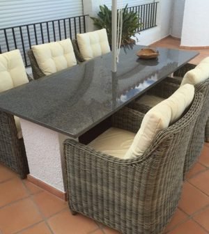 Tuinset Frejus bezorgd in vakantiehuis Spanje