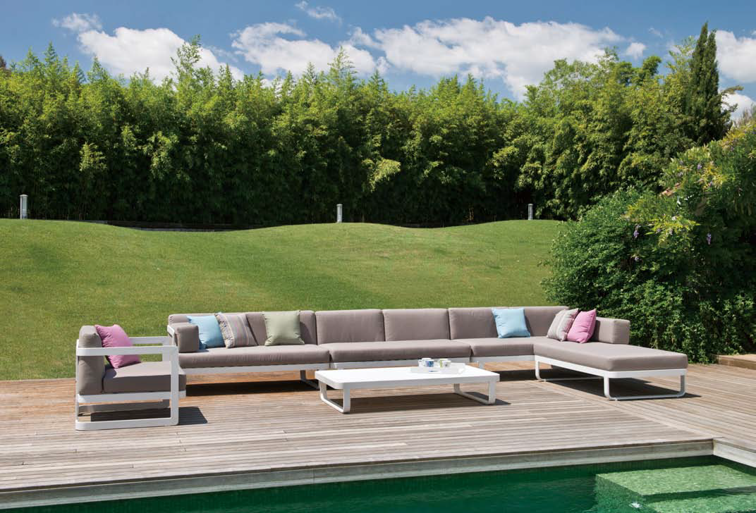 Je bekijkt nu Tuinmeubels online