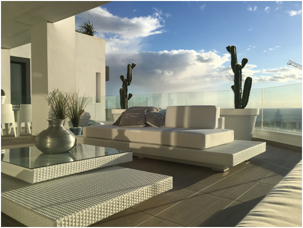 Lees meer over het artikel Loungeset buiten