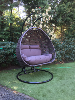 Duo hangstoel Rio bezorgd in Almelo