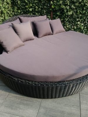 Tuinmeubelen bezorgd in Eindhoven