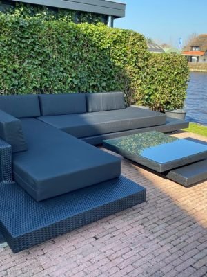 Loungeset Ibiza met zwart kunststof onderstel