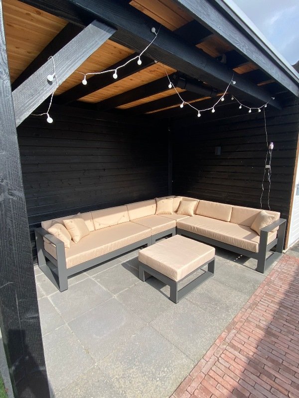 Loungesets Monte Carlo bezorgd in Rijswijk