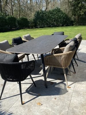 Dining set Bora Bora bezorgd in Laren